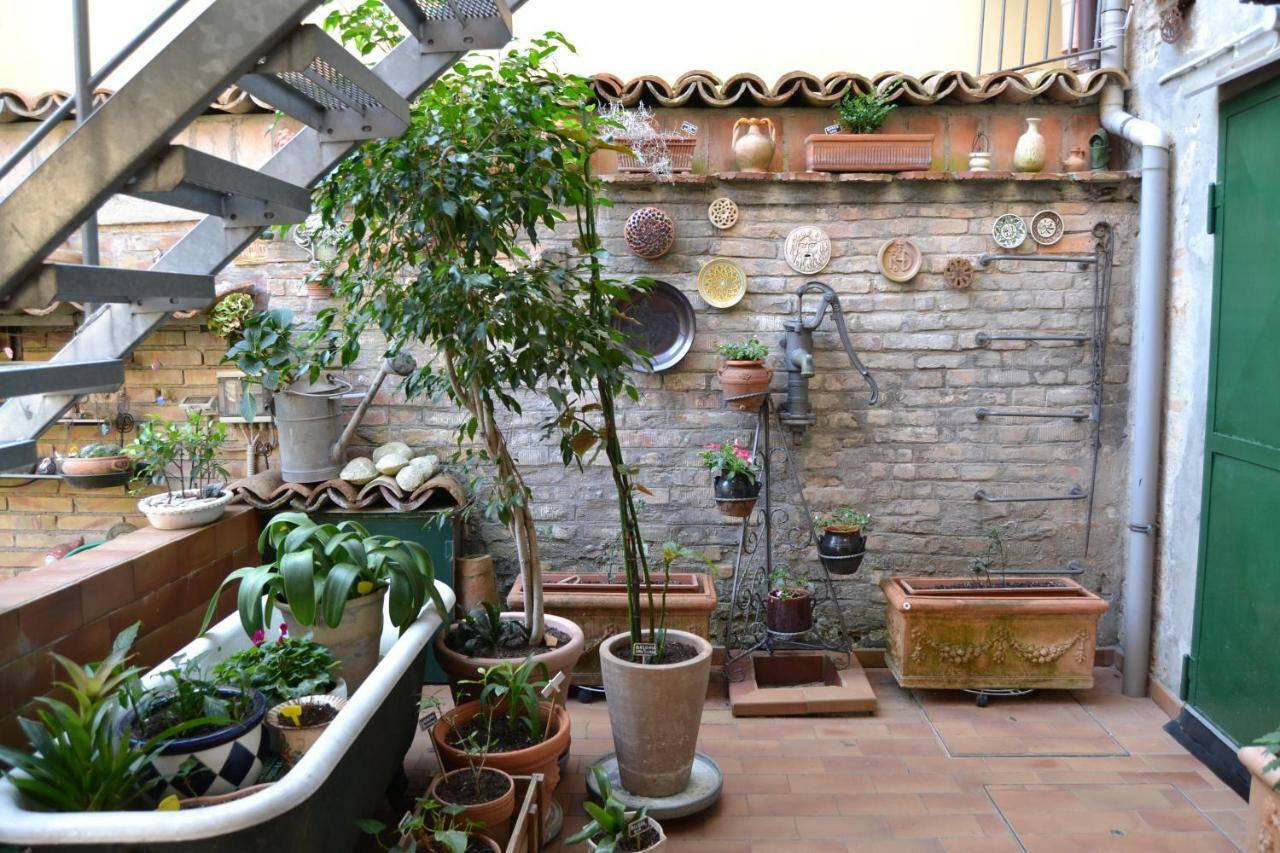 Bed and Breakfast Il Giardino Roccioso Ravenna Exterior foto